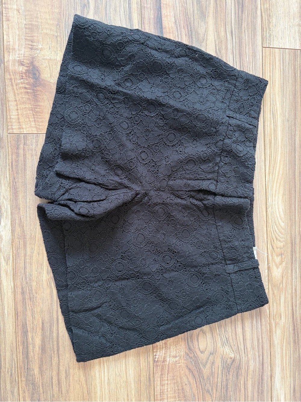 LOFT Black High-Waist Lace Shorts